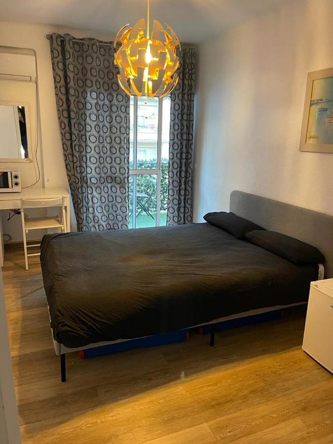 Apartamento De Habitaciones Privadas En El Centro De Malaga Ngoại thất bức ảnh